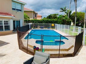 155 S Granada Ave, Weston FL 33326