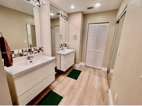155 S Granada Ave, Weston FL 33326