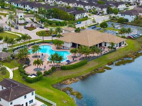 9380 W 33rd Ln, Hialeah FL 33018