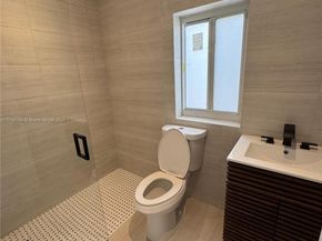 4701 SW 104th Ct, Miami FL 33165