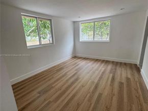 4701 SW 104th Ct, Miami FL 33165