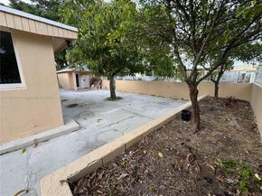 4701 SW 104th Ct, Miami FL 33165