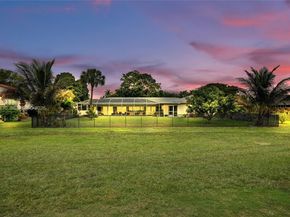 11181 NW 26th Dr, Coral Springs FL 33065