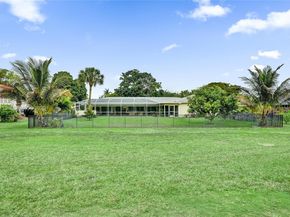 11181 NW 26th Dr, Coral Springs FL 33065