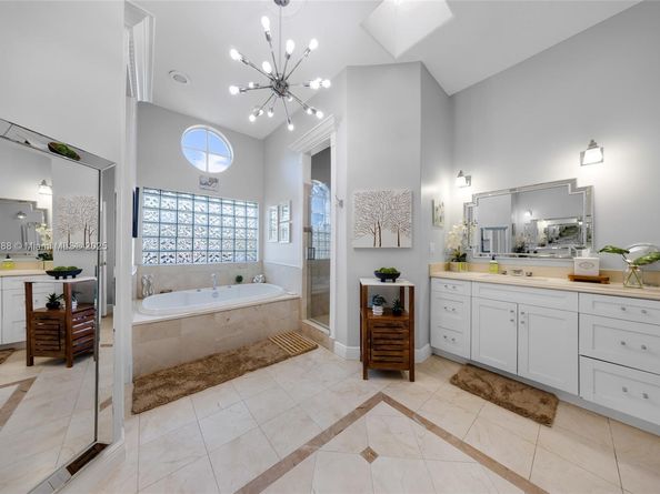 13215 SW 53rd St, Miami FL 33175