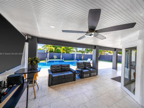 13215 SW 53rd St, Miami FL 33175