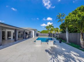 13215 SW 53rd St, Miami FL 33175