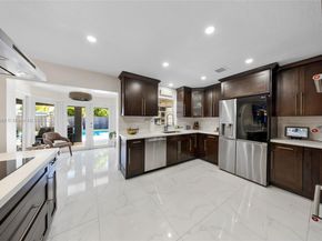 13215 SW 53rd St, Miami FL 33175