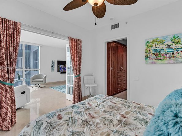 1500 Ocean Dr 907, Miami Beach FL 33139