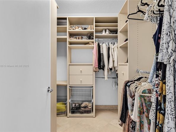 1500 Ocean Dr 907, Miami Beach FL 33139