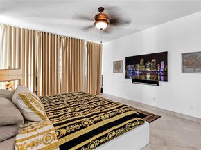 1500 Ocean Dr 907, Miami Beach FL 33139