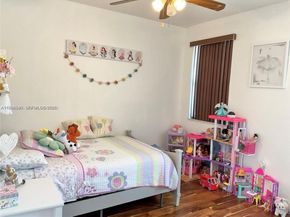 7472 NW 112th Path, Doral FL 33178