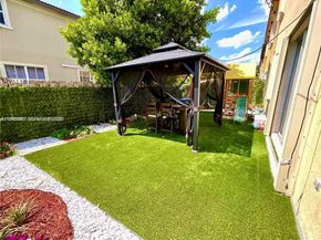 7472 NW 112th Path, Doral FL 33178