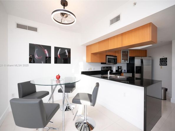 1750 N Bayshore Dr 2615, Miami FL 33132