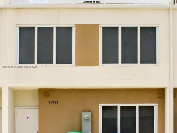 Undisclosed Address #A11906591, Homestead FL 33032