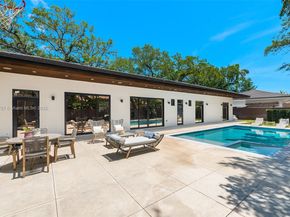 2060 NE 198, Miami FL 33179