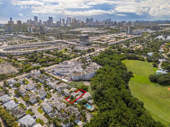 2518 NE 206th Ter, Miami FL 33180