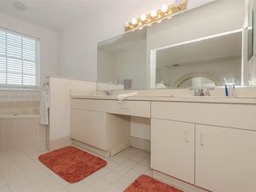 2518 NE 206th Ter, Miami FL 33180