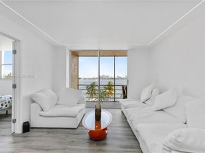 2821 NE 163th St 5J, North Miami Beach FL 33160