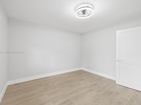 1400 SW 137th Ave 312F, Pembroke Pines FL 33027