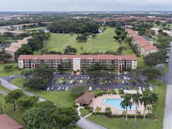 1400 SW 137th Ave 312F, Pembroke Pines FL 33027