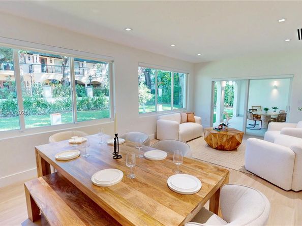 6011 Maynada St, Coral Gables FL 33146