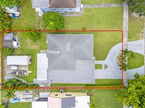 249 Carlisle Dr, Miami Springs FL 33166