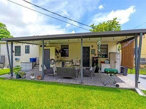 249 Carlisle Dr, Miami Springs FL 33166