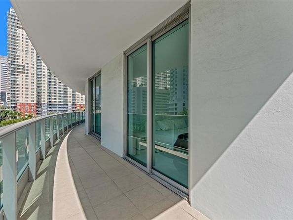 1331 Brickell Bay Dr 502, Miami FL 33131