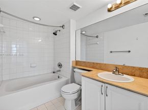 1155 Brickell Bay Dr 1903, Miami FL 33131