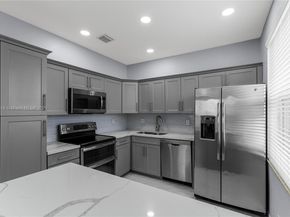 16859 SW 1st Mnr, Pembroke Pines FL 33027