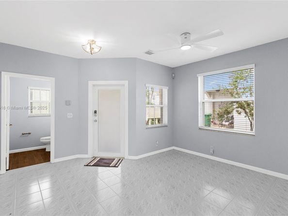 16859 SW 1st Mnr, Pembroke Pines FL 33027