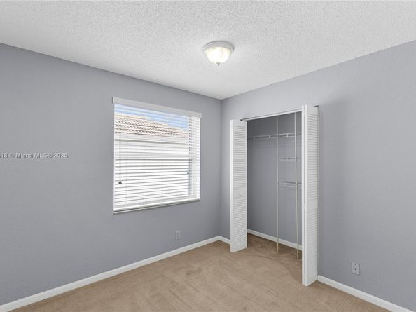 16859 SW 1st Mnr, Pembroke Pines FL 33027