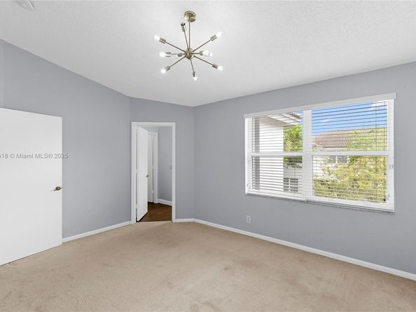 16859 SW 1st Mnr, Pembroke Pines FL 33027