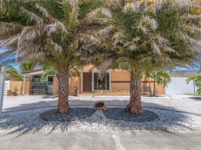 943 W 64th Pl, Hialeah FL 33012