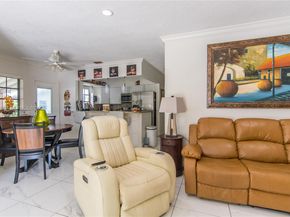 943 W 64th Pl, Hialeah FL 33012