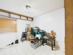 1251 E Wilshire Cir E, Pembroke Pines FL 33027