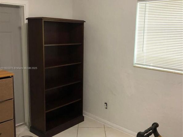 205 SW 21st Way, Fort Lauderdale FL 33312