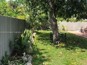 205 SW 21st Way, Fort Lauderdale FL 33312