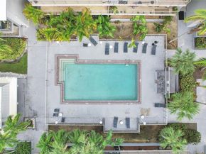 7401 SW 82nd St 202S, Miami FL 33143