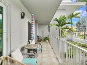 7401 SW 82nd St 202S, Miami FL 33143