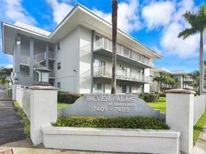 7401 SW 82nd St 202S, Miami FL 33143