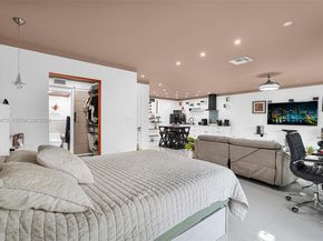 7401 SW 82nd St 202S, Miami FL 33143