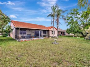 5911 Epsom Ln, Davie FL 33331