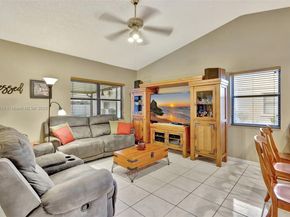 5911 Epsom Ln, Davie FL 33331