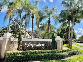 2102 NW 193rd Ave, Pembroke Pines FL 33029