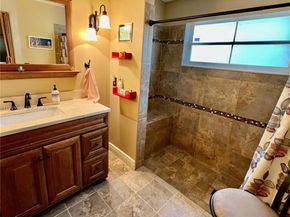 2102 NW 193rd Ave, Pembroke Pines FL 33029