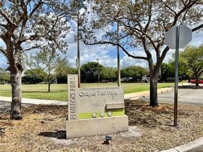 2102 NW 193rd Ave, Pembroke Pines FL 33029