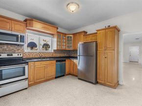 426 SW 26th Rd, Miami FL 33129