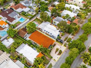 426 SW 26th Rd, Miami FL 33129